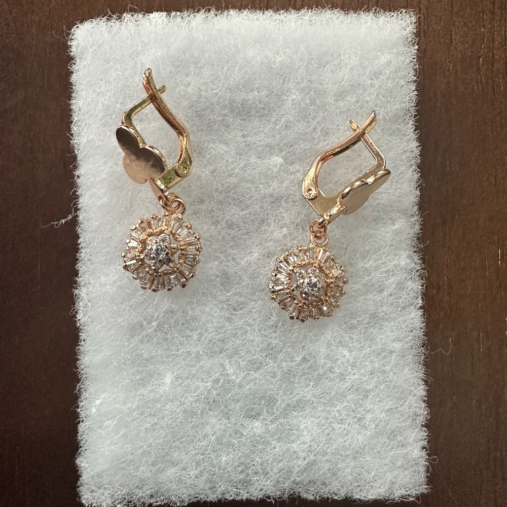 Kate Spade Gold and Silver Floral Earrings